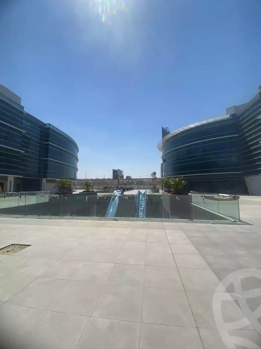 https://aqarmap.com.eg/en/listing/4372081-for-rent-cairo-el-sheikh-zayed-city-compounds-in-sheikh-zayed-capital-business-park