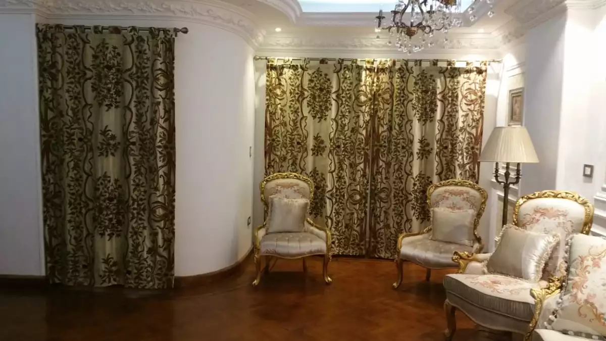 https://aqarmap.com.eg/ar/listing/4372129-for-rent-cairo-new-cairo-compounds-remas