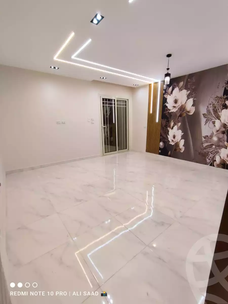 https://aqarmap.com.eg/ar/listing/4375359-for-sale-cairo-cairo-hdyq-lhrm-lmntq-t