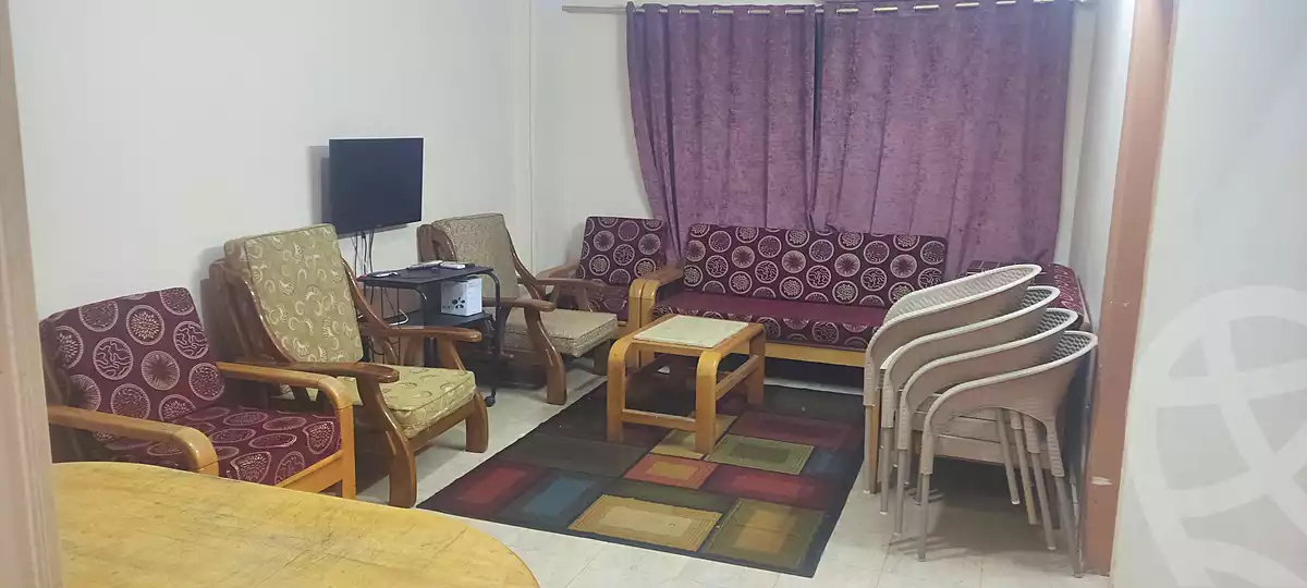https://aqarmap.com.eg/ar/listing/4376431-for-rent-cairo-6th-of-october-el-ahyaa-neighborhood-1st-al-shohadaa-st