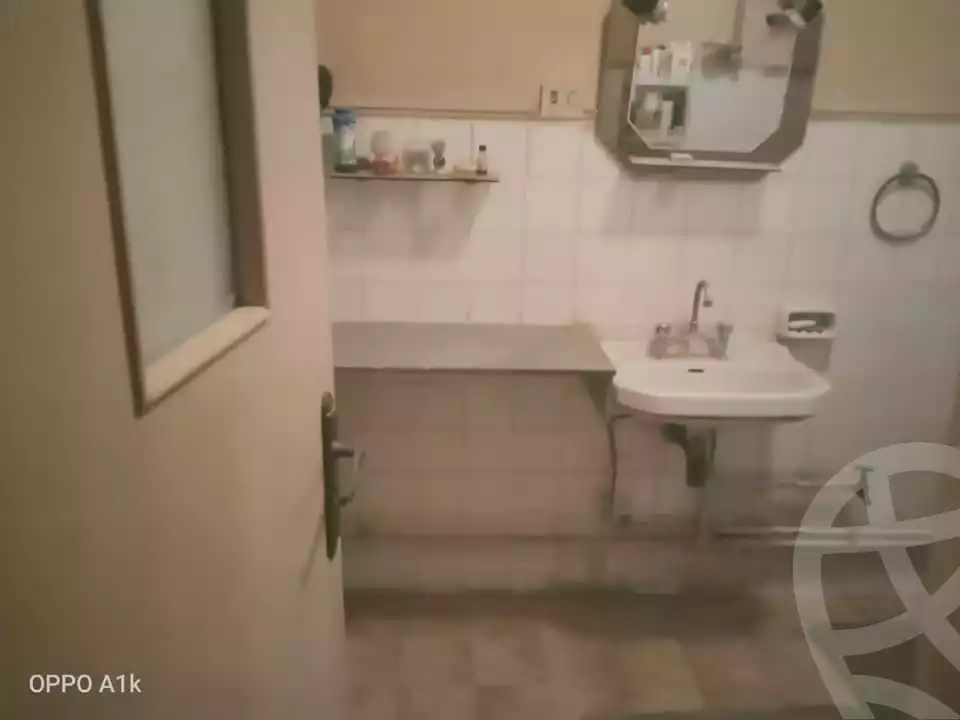 https://aqarmap.com.eg/ar/listing/4376992-for-sale-cairo-el-sayyeda-zeinab-omar-khayrat-st