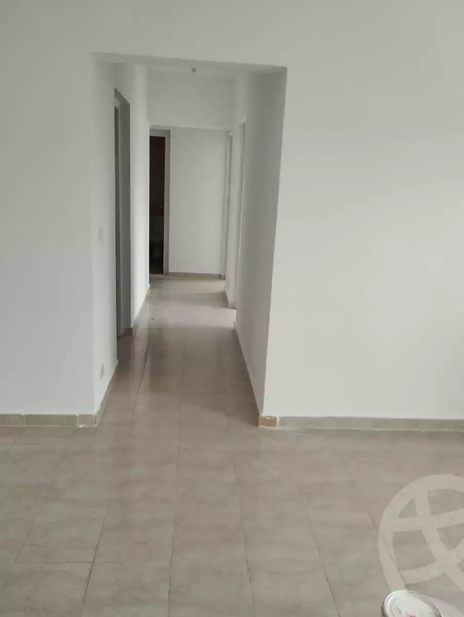 https://aqarmap.com.eg/ar/listing/4378826-for-rent-cairo-new-cairo-lrhb-city-phase-1-d-bent-al-shatea-st