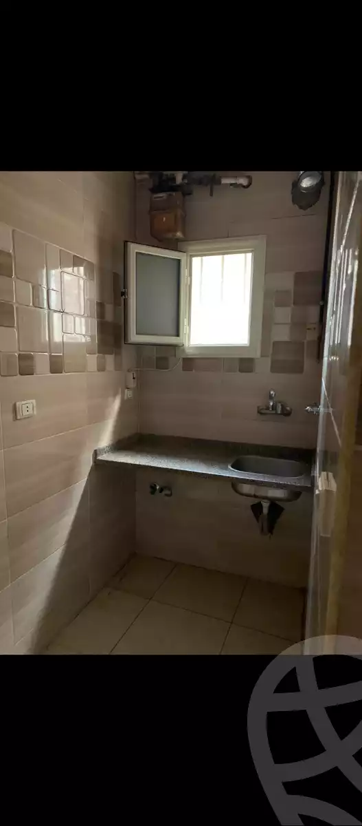 https://aqarmap.com.eg/en/listing/4379486-for-rent-cairo-shoubra-amin-mostafa-st