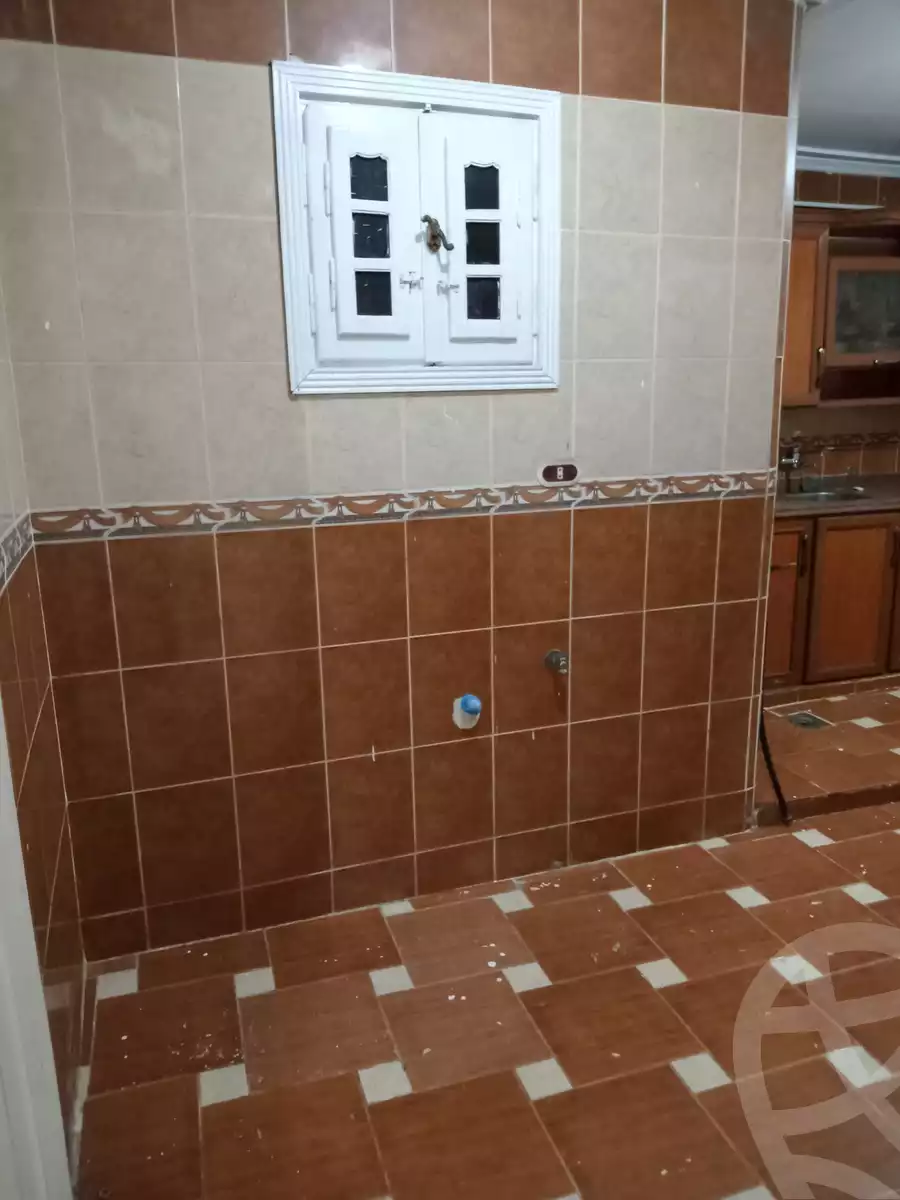 https://aqarmap.com.eg/en/listing/4381704-for-sale-alexandria-lsywf-el-falki