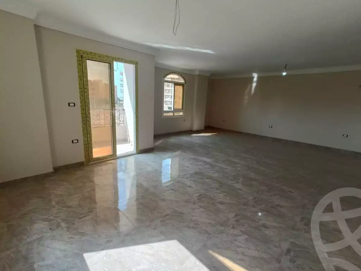 https://aqarmap.com.eg/ar/listing/4386672-for-rent-cairo-mokattam-lhdb-l-ly-shr-krym-bnwn