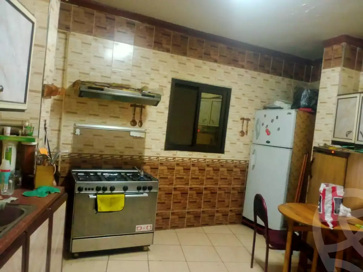 https://aqarmap.com.eg/ar/listing/4390017-for-rent-cairo-el-sayyeda-zeinab-omar-khayrat-st