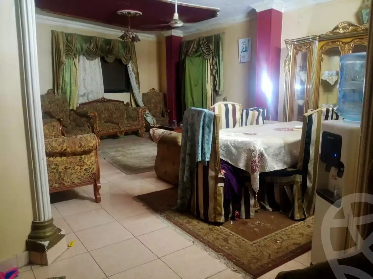 https://aqarmap.com.eg/ar/listing/4390017-for-rent-cairo-el-sayyeda-zeinab-omar-khayrat-st