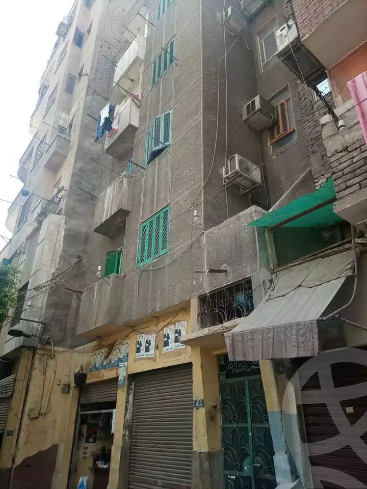 https://aqarmap.com.eg/en/listing/4429952-for-sale-cairo-el-sayyeda-zeinab-omar-khayrat-st