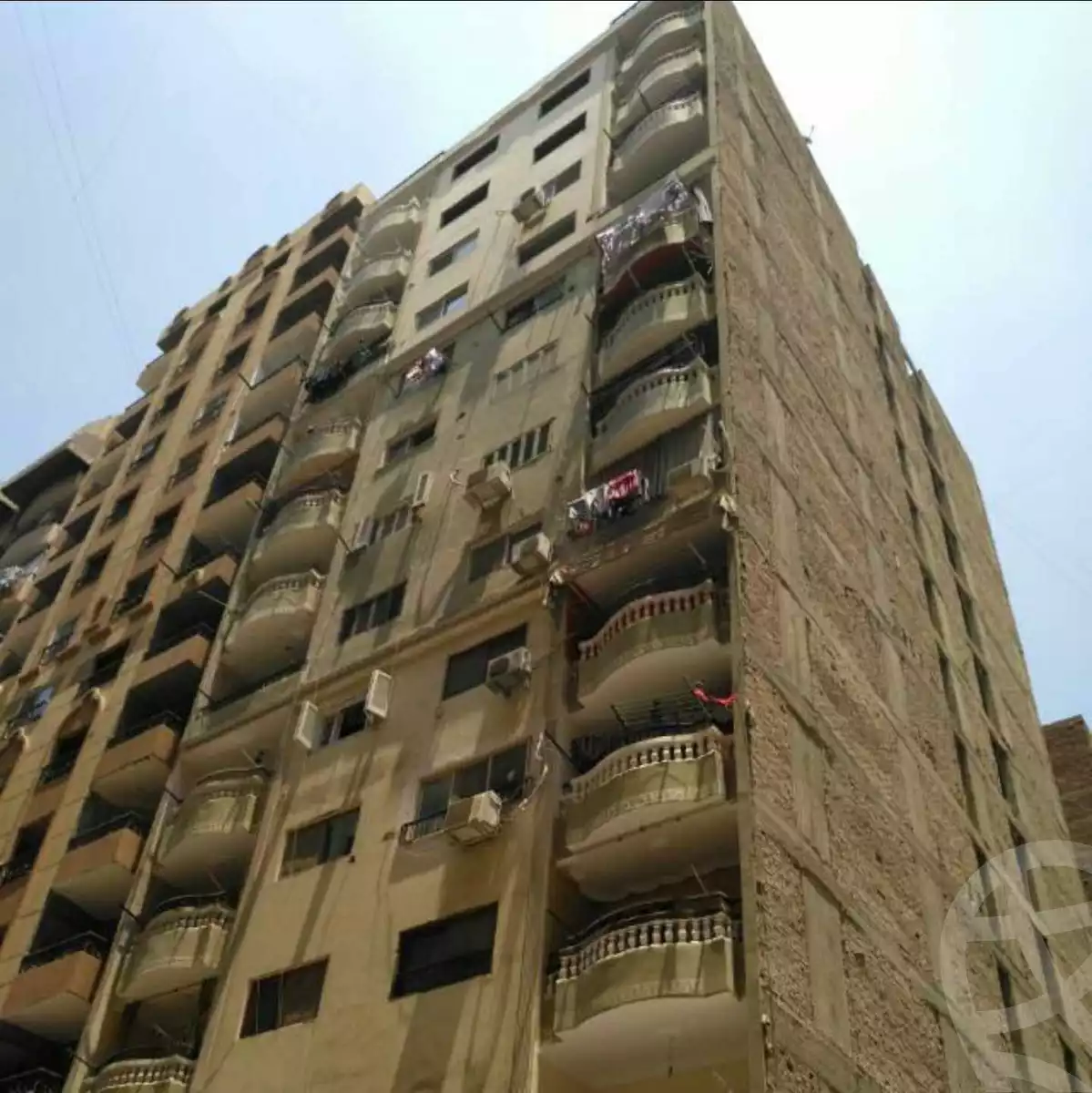 https://aqarmap.com.eg/ar/listing/4443577-for-sale-cairo-faisal-kafr-tohormos-mohammed-hasan-st