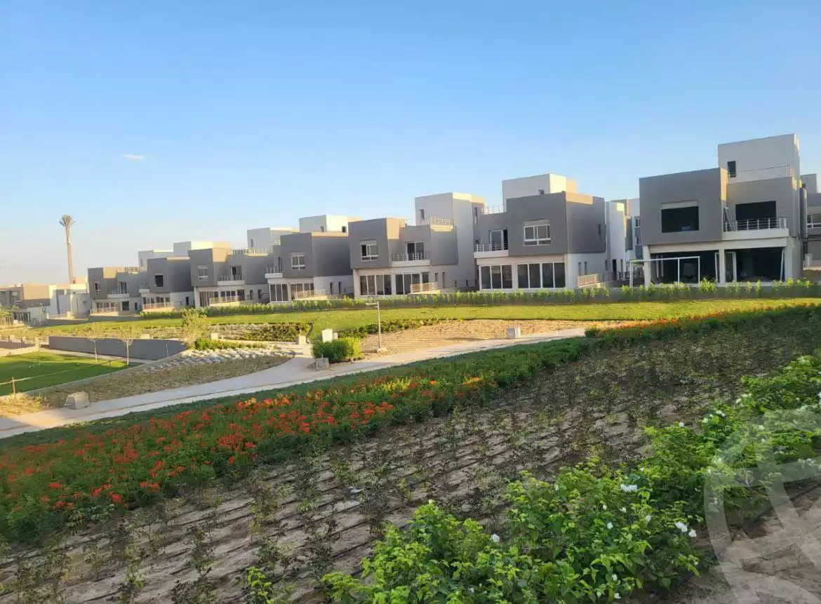 https://aqarmap.com.eg/ar/listing/4444572-for-sale-cairo-el-sheikh-zayed-city-compounds-in-sheikh-zayed-etapa