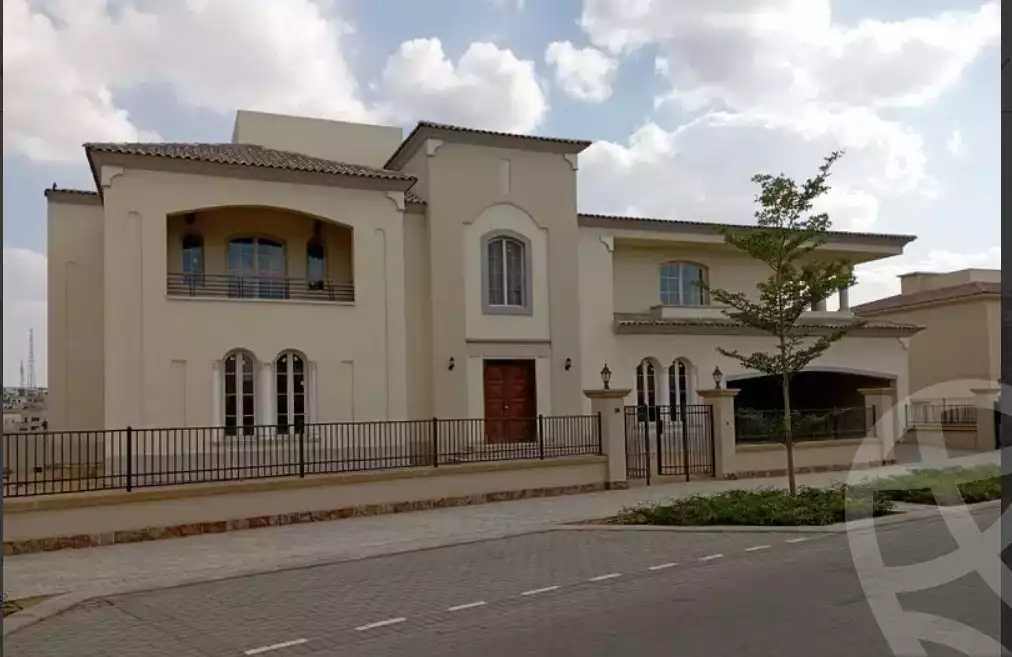 https://aqarmap.com.eg/en/listing/4483006-for-sale-celesta-by-the-lake-uptown-cairo