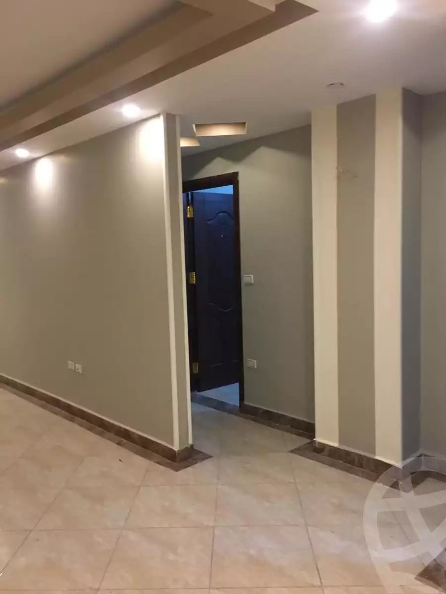 https://aqarmap.com.eg/ar/listing/4485012-for-rent-cairo-el-maadi-zahraa-el-maadi-shamal-sinaa-street