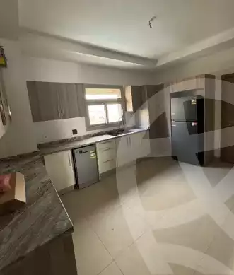 https://aqarmap.com.eg/en/listing/4494312-for-rent-cairo-mokattam-compounds-mwntn-blz