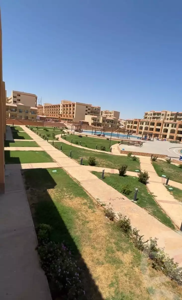 https://aqarmap.com.eg/ar/listing/4501679-for-sale-ain-elsokhna-tryq-l-yn-lskhn-lz-frn