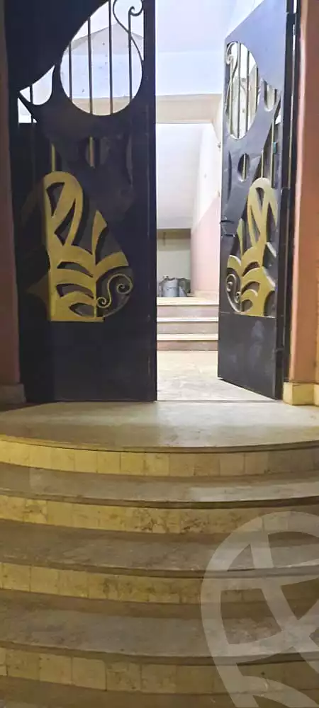https://aqarmap.com.eg/ar/listing/4521454-for-sale-cairo-ain-shams-ain-shams