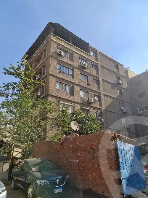 https://aqarmap.com.eg/en/listing/4678651-for-sale-cairo-el-maadi-sarayat-el-maadi-street-77