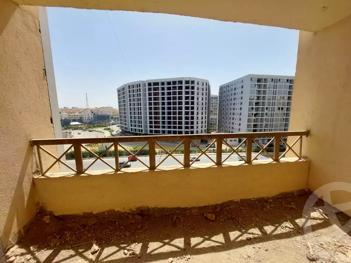 https://aqarmap.com.eg/ar/listing/4525286-for-sale-cairo-mokattam-el-hadabah-el-wosta-compound-palm-city