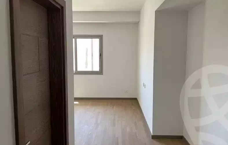 https://aqarmap.com.eg/ar/listing/4532775-for-rent-hilltop-uptown-cairo