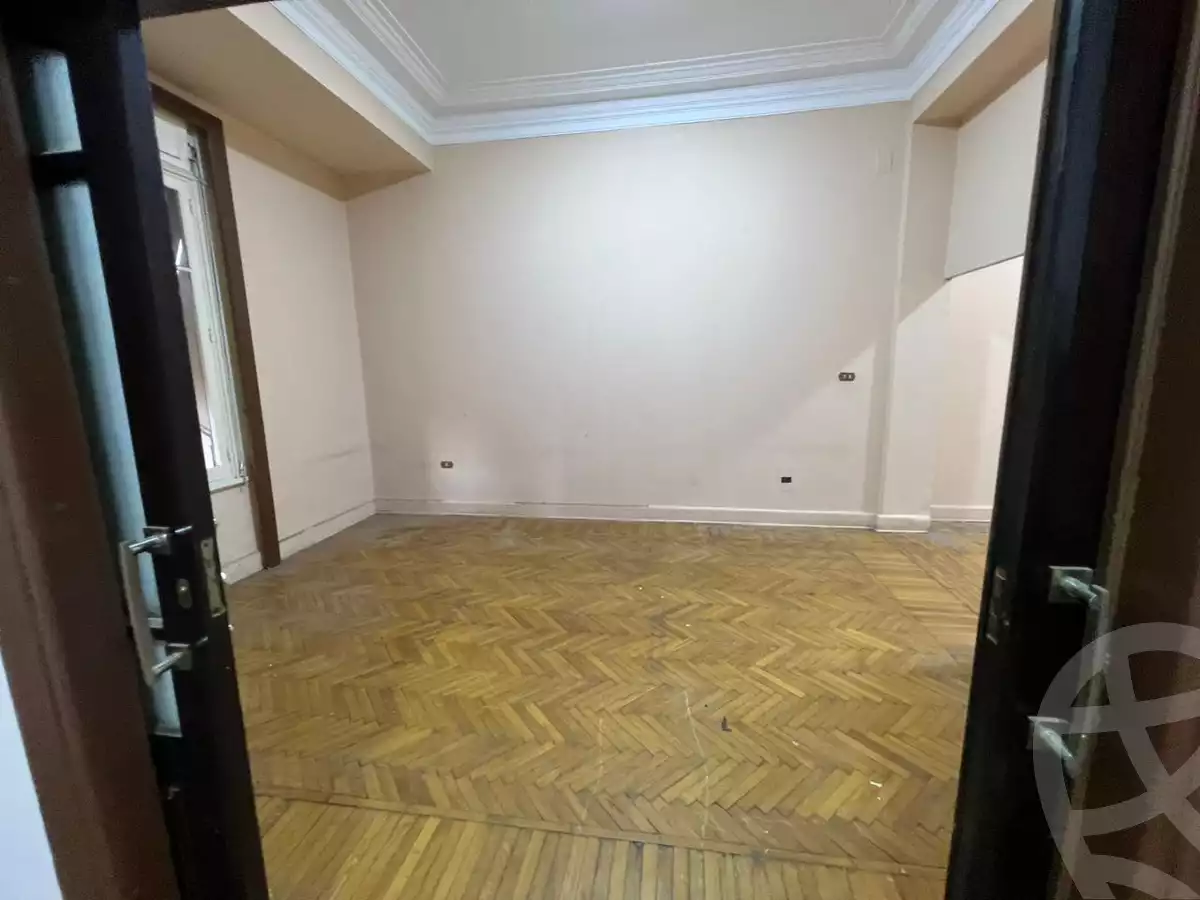 https://aqarmap.com.eg/en/listing/5271193-for-rent-cairo-downtown-abdeen-sharif-al-kabir-st
