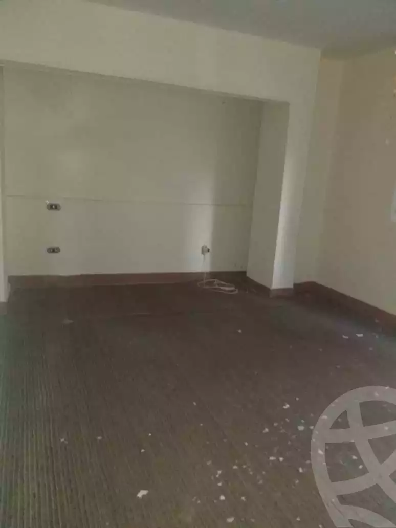 https://aqarmap.com.eg/ar/listing/4534121-for-rent-cairo-mokattam-shareaa-9