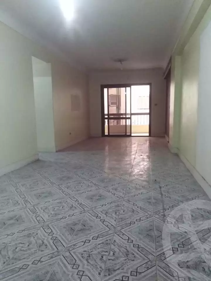 https://aqarmap.com.eg/en/listing/4539443-for-sale-alexandria-l-jmy-lbytsh-street-5-st