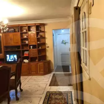 https://aqarmap.com.eg/ar/listing/4544642-for-sale-cairo-el-zaytun-lzytwn-lshrqy-toman-bai-st