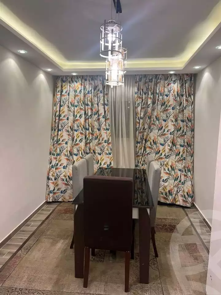 https://aqarmap.com.eg/en/listing/4550007-for-sale-alexandria-lauran-shaarawy-st