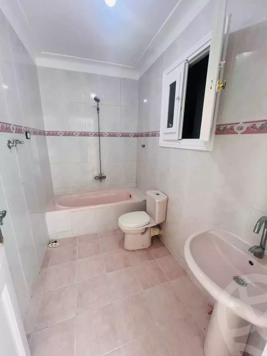 https://aqarmap.com.eg/en/listing/5466069-for-sale-alexandria-l-jmy-shataa-el-nakheel-el-yasmin-st