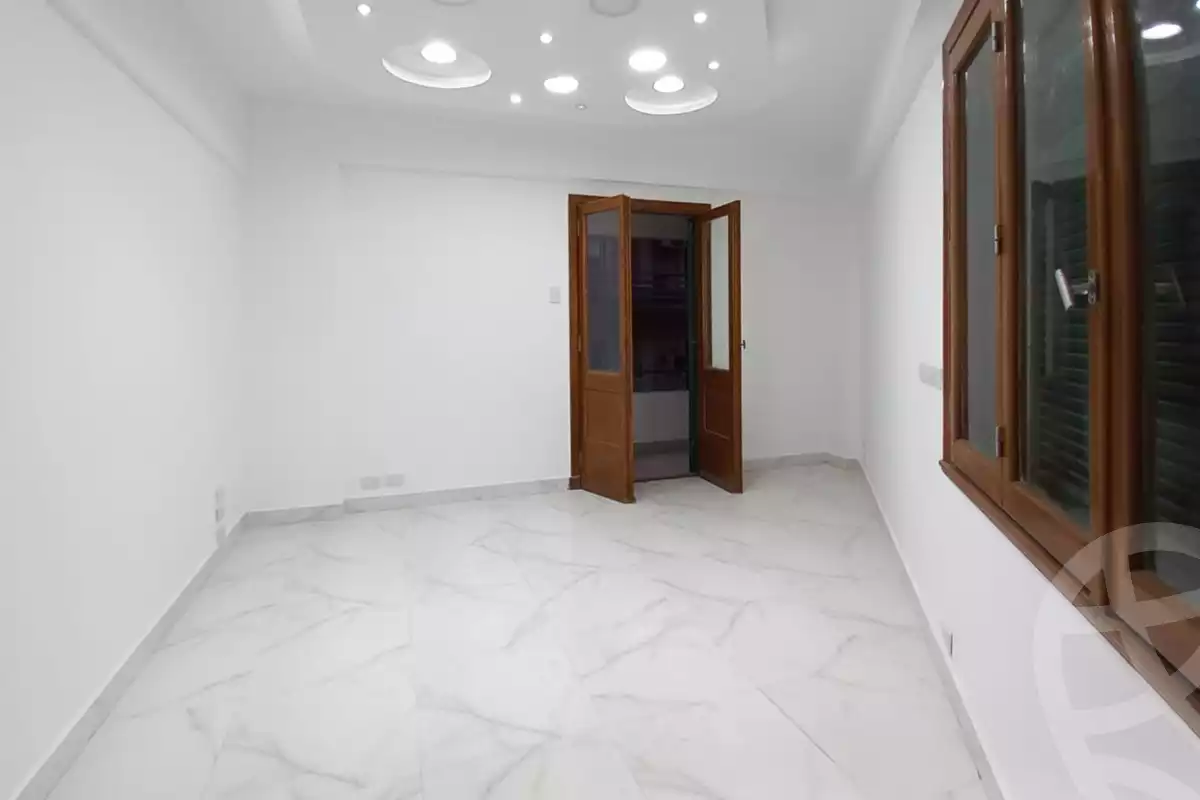 https://aqarmap.com.eg/ar/listing/4561154-for-rent-alexandria-mht-lrml-talaat-harb-st