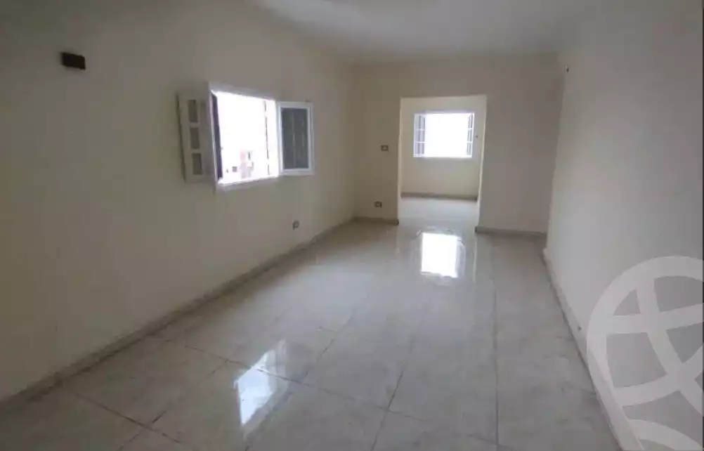 https://aqarmap.com.eg/ar/listing/4563094-for-rent-alexandria-mntq-fr-y-blskndry-el-attarin