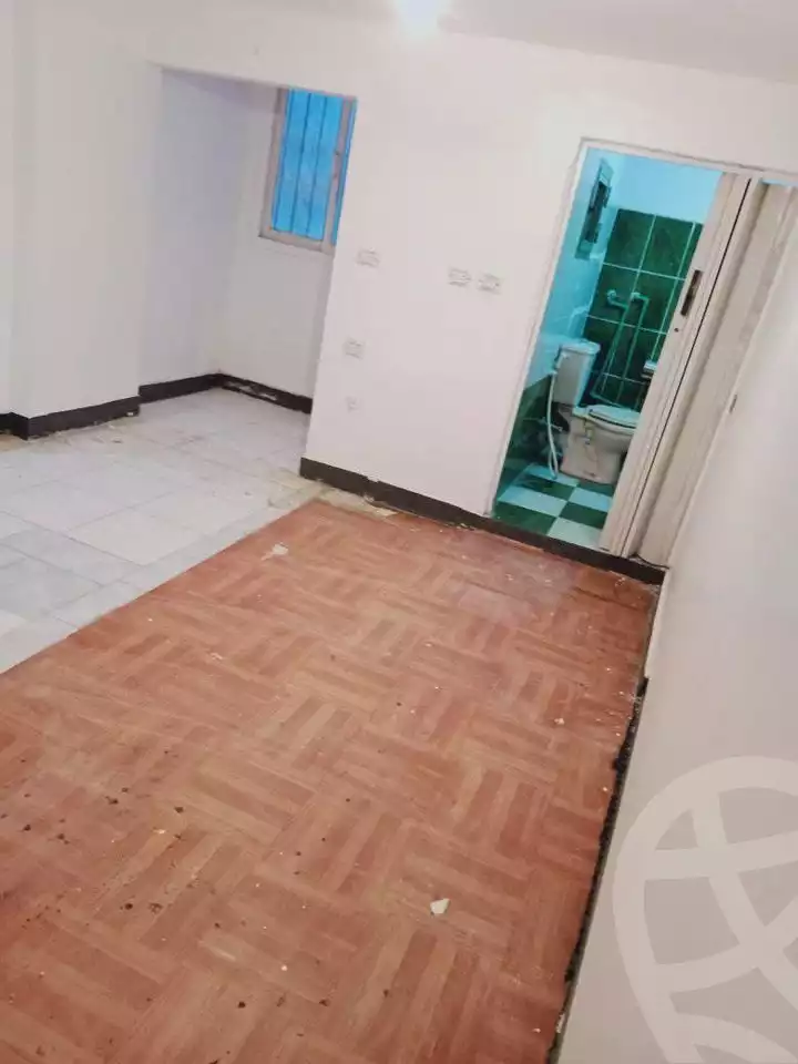 https://aqarmap.com.eg/ar/listing/4575149-for-rent-cairo-mokattam-shareaa-9