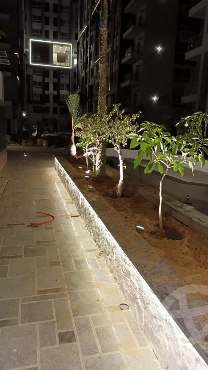 https://aqarmap.com.eg/en/listing/4577066-for-sale-cairo-mokattam-el-hadabah-el-wosta-compound-next-point