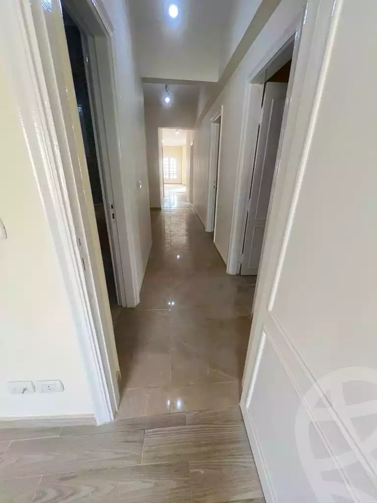 https://aqarmap.com.eg/en/listing/4580167-for-rent-cairo-new-cairo-compounds-nakhil-village