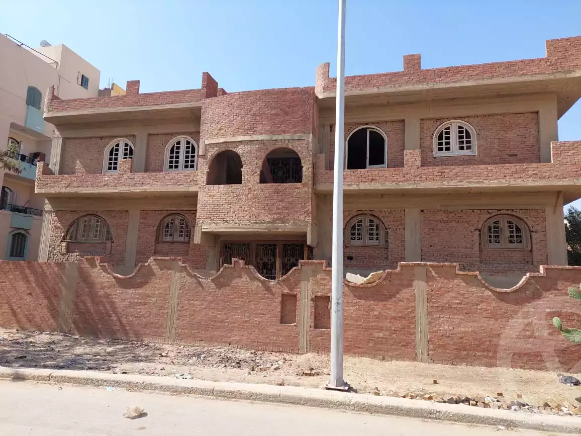 https://aqarmap.com.eg/en/listing/4954618-for-sale-cairo-6th-of-october-el-ahyaa-neighborhood-5th-street-2
