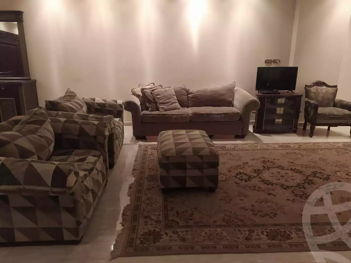 https://aqarmap.com.eg/en/listing/4588112-for-rent-cairo-mokattam-lhdb-l-ly