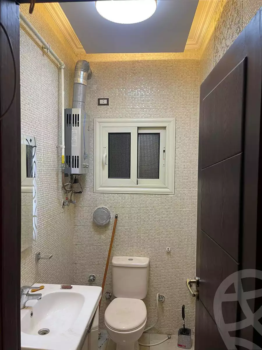 https://aqarmap.com.eg/ar/listing/4594433-for-sale-cairo-helwan-kwrnysh-hlwn