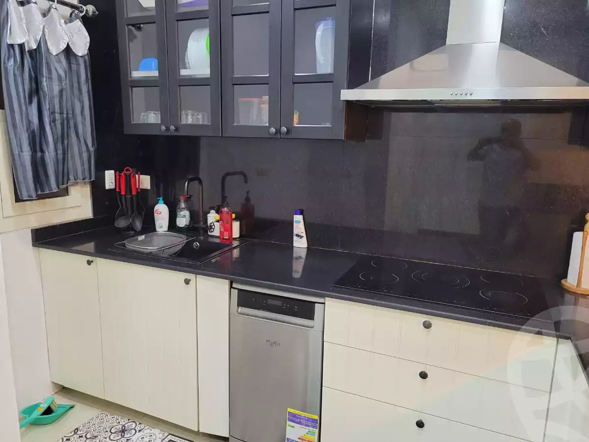 https://aqarmap.com.eg/en/listing/4594489-for-rent-cairo-new-cairo-compounds-porto-cairo-villas