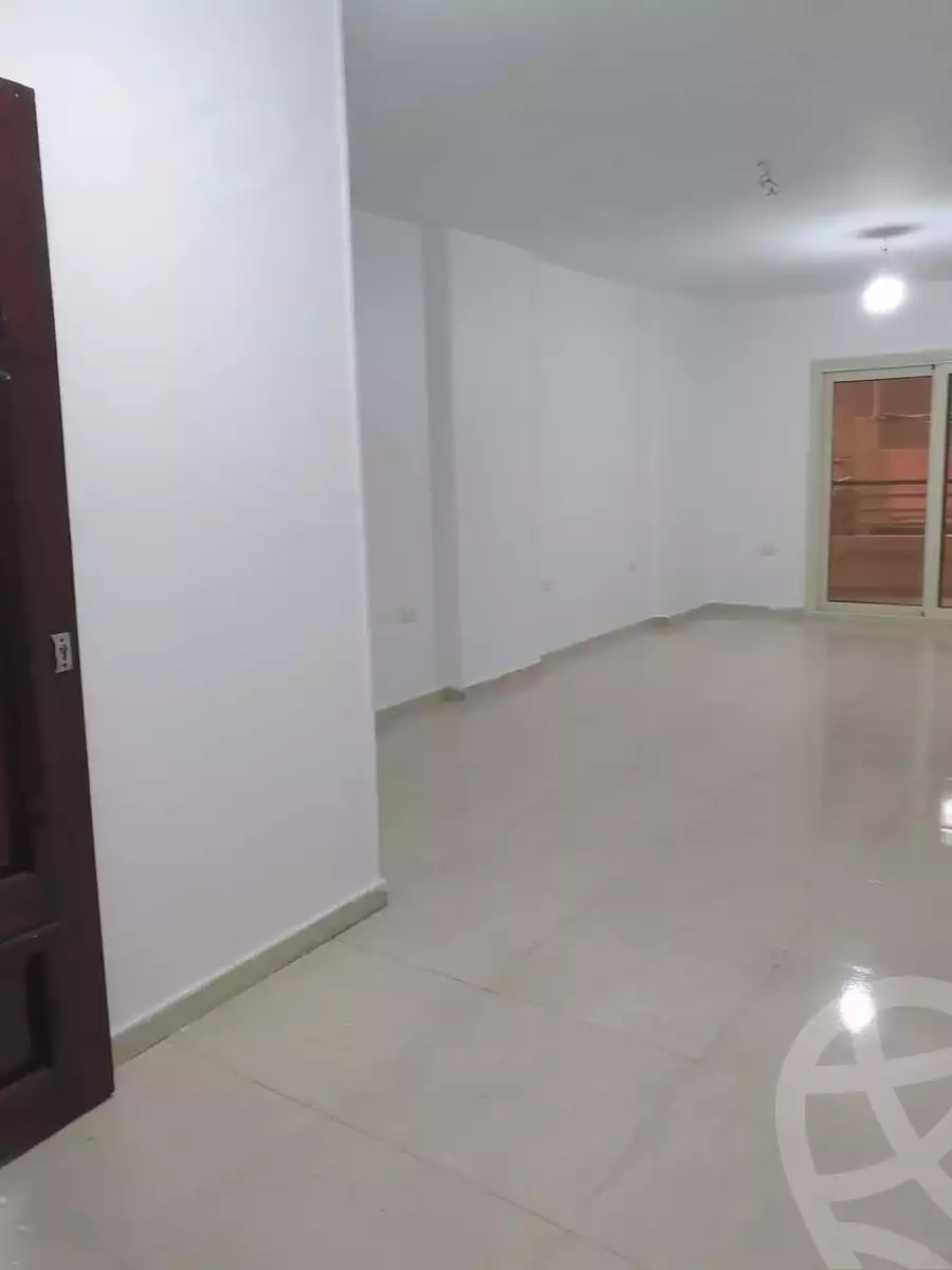 https://aqarmap.com.eg/ar/listing/4594769-for-sale-cairo-ljyz-el-warraq-kwrnysh-lwrq