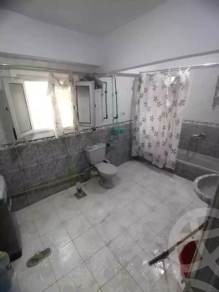 https://aqarmap.com.eg/en/listing/4606317-for-sale-alexandria-l-jmy-lbytsh-street-5-st