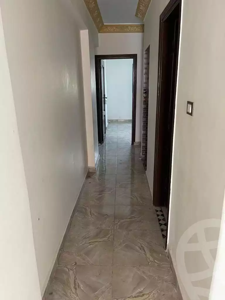 https://aqarmap.com.eg/ar/listing/4630362-for-sale-alexandria-miami-shr-jml-bd-lnsr