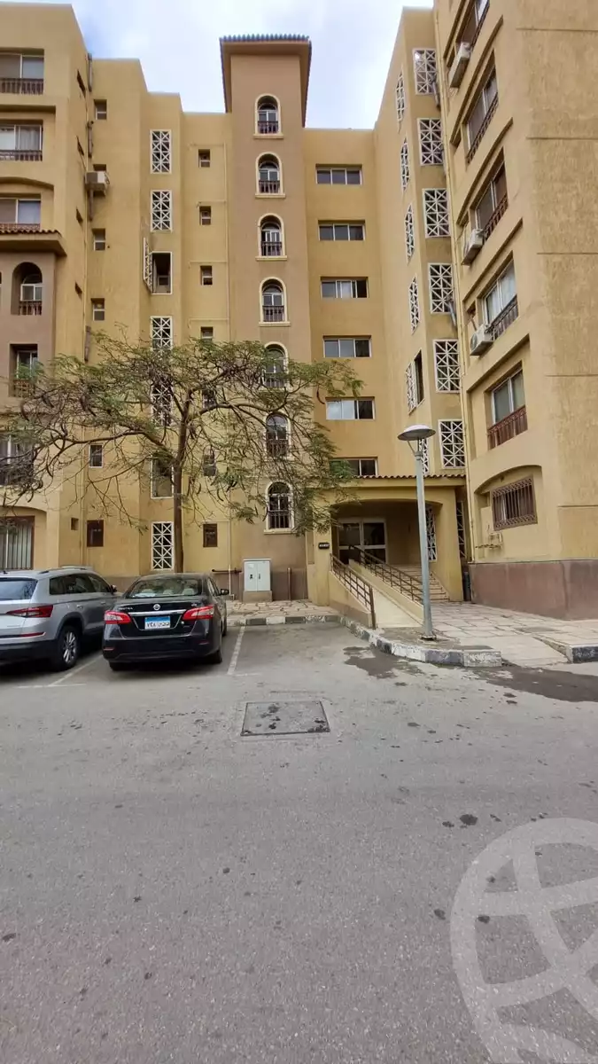 https://aqarmap.com.eg/ar/listing/4630687-for-rent-cairo-mdynty-first-zone-buildings-12th-st.