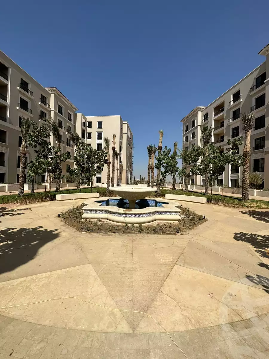 https://aqarmap.com.eg/ar/listing/4632092-for-sale-cairo-el-sheikh-zayed-city-compounds-kmbwnd-fyldj-wyst-dr-llttwyr