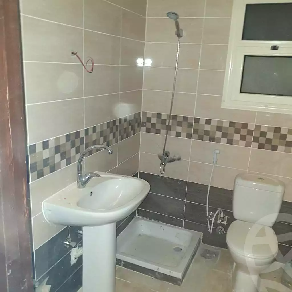 https://aqarmap.com.eg/en/listing/6987806-for-sale-north-coast-resorts-emirates-heights