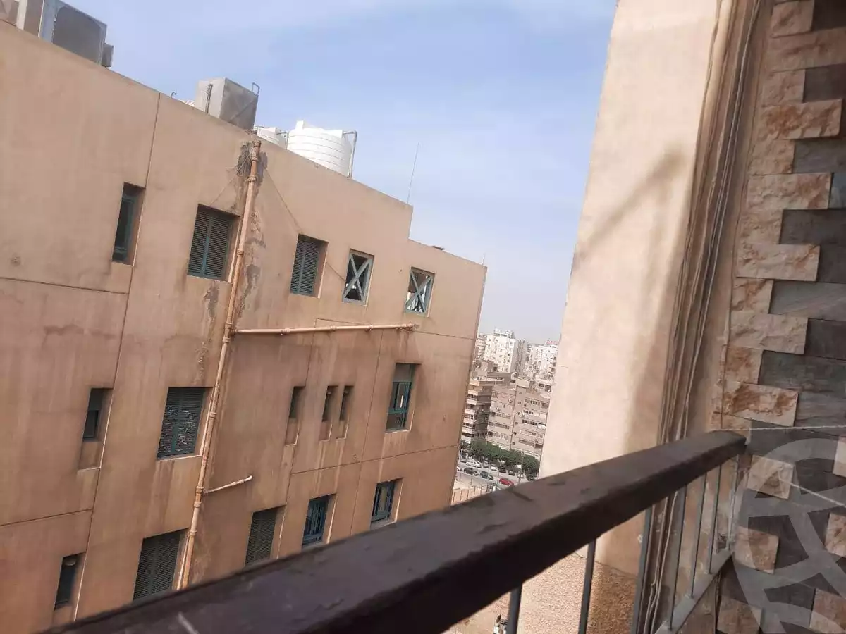 https://aqarmap.com.eg/en/listing/4659352-for-sale-cairo-heliopolis-ard-el-golf-dar-al-defaa-al-gawy-st