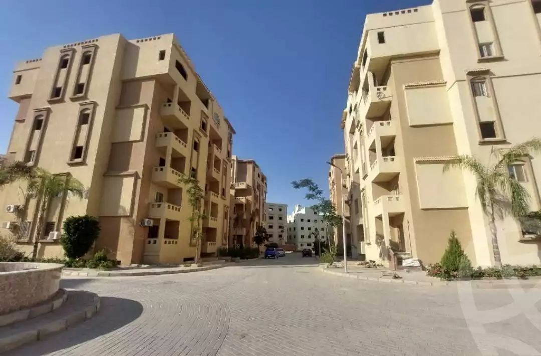 https://aqarmap.com.eg/ar/listing/4677684-for-sale-cairo-6th-of-october-hadaeq-october-kmbwnd-fy-hdyq-ktwbr-kmbwnd-fyw-jrdn-swlyd-l-qry