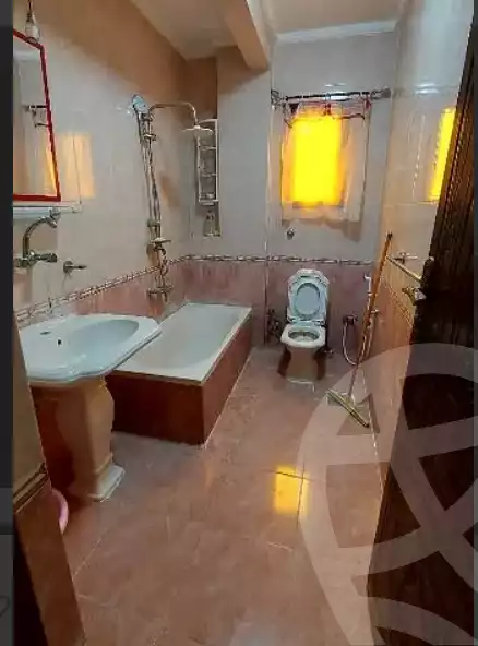 https://aqarmap.com.eg/ar/listing/4679369-for-rent-alexandria-roshdy-syria-st