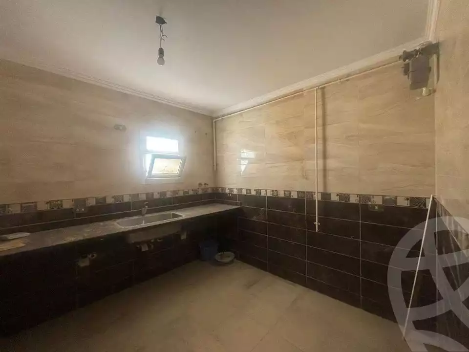 https://aqarmap.com.eg/en/listing/4681198-for-sale-alexandria-zezenia-riad-st