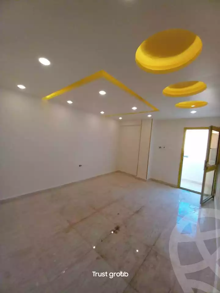 https://aqarmap.com.eg/ar/listing/5483300-for-sale-alexandria-l-jmy-lbytsh-el-reyad-st