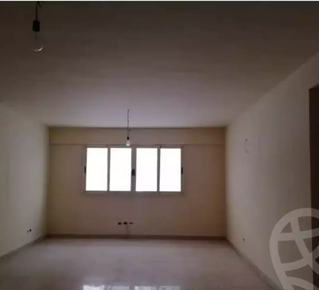 https://aqarmap.com.eg/ar/listing/4701719-for-rent-alexandria-zezenia