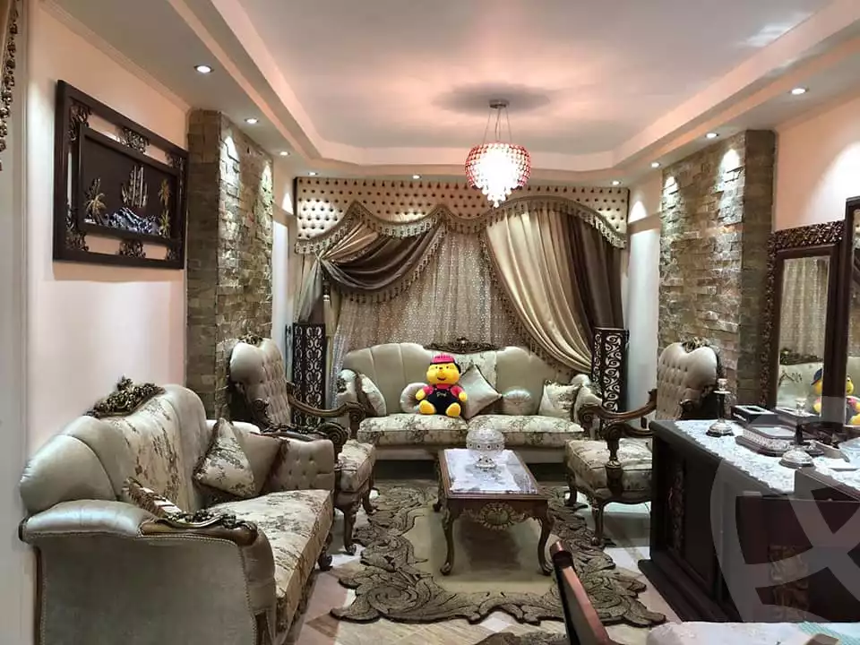 https://aqarmap.com.eg/ar/listing/4704171-for-sale-alexandria-el-hanouvel-rich-home-st